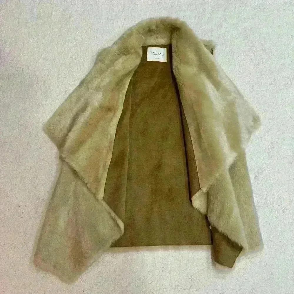 Velvet By Graham Spencer Faux Fur Vest  Faux Suede Size XS Pockets